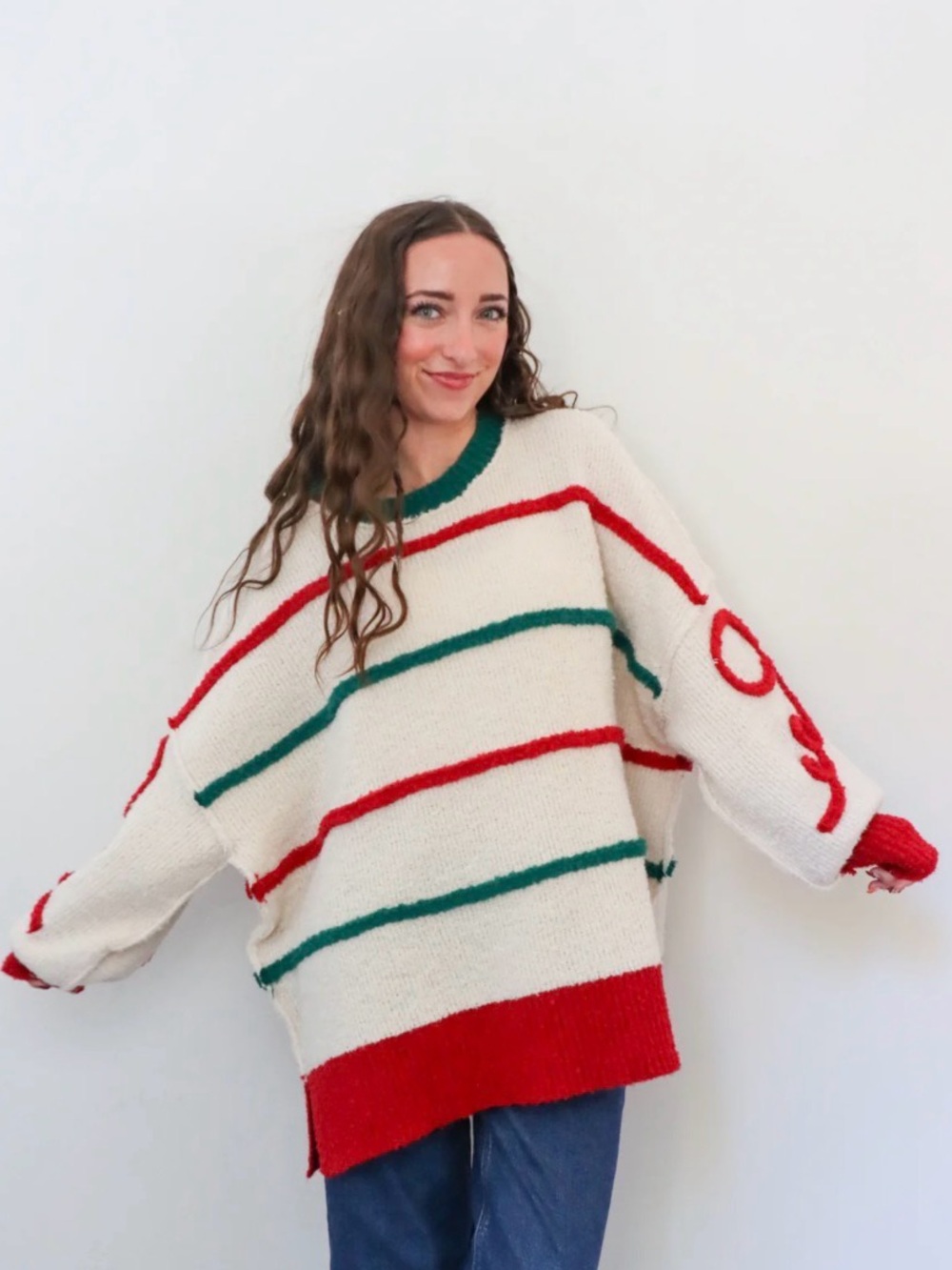 Talulah Warm Wishes Sweater OVERSIZED KNIT BOW DETAILED SWEATER IVORY RED GREEN
